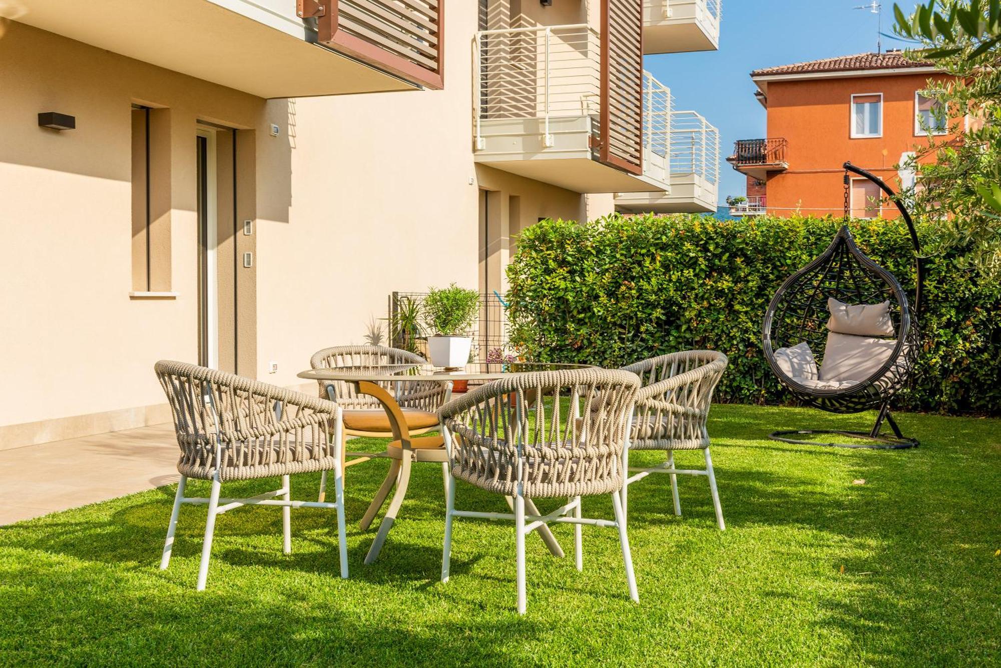 Lifestyle Apartments Dante Bardolino Dış mekan fotoğraf