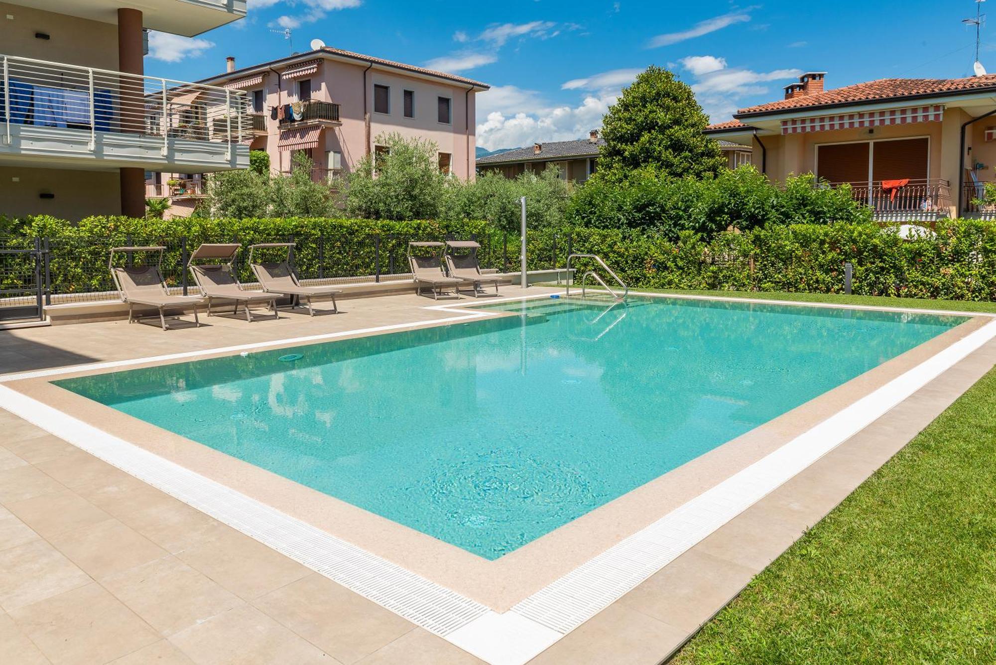 Lifestyle Apartments Dante Bardolino Dış mekan fotoğraf